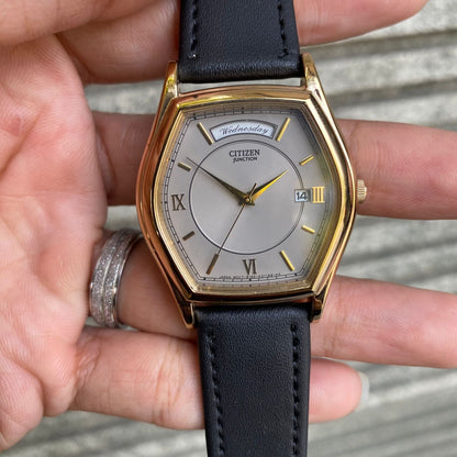 RARE Citizen Juncton President Day Date Quartz Tonneau Case Grey Vintage Watch