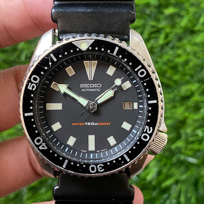Rare Seiko Diver Automatic 7002-7000 Scuba Dial Black Bezel Date Watch Sport Men