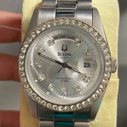 Rare Bulova President Day Date Quartz SIlver Index Diamond Bezel Vintage Watch
