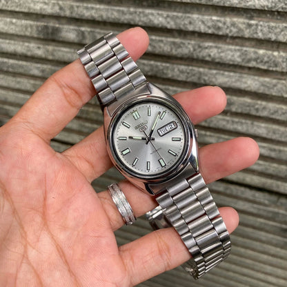 RARE Seiko 5 SNXS73 Day Date Silver Dial Automatic 7s26-0480 Vintage Men Watch
