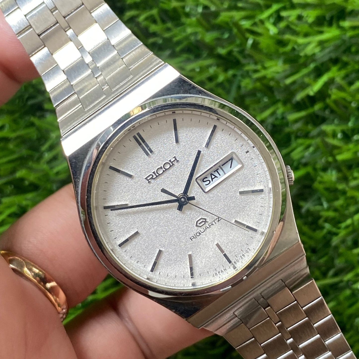 Rare Ricoh Riquartz Snowflake Dial Japan Ref 580511 Day Date Men Watch Vintage