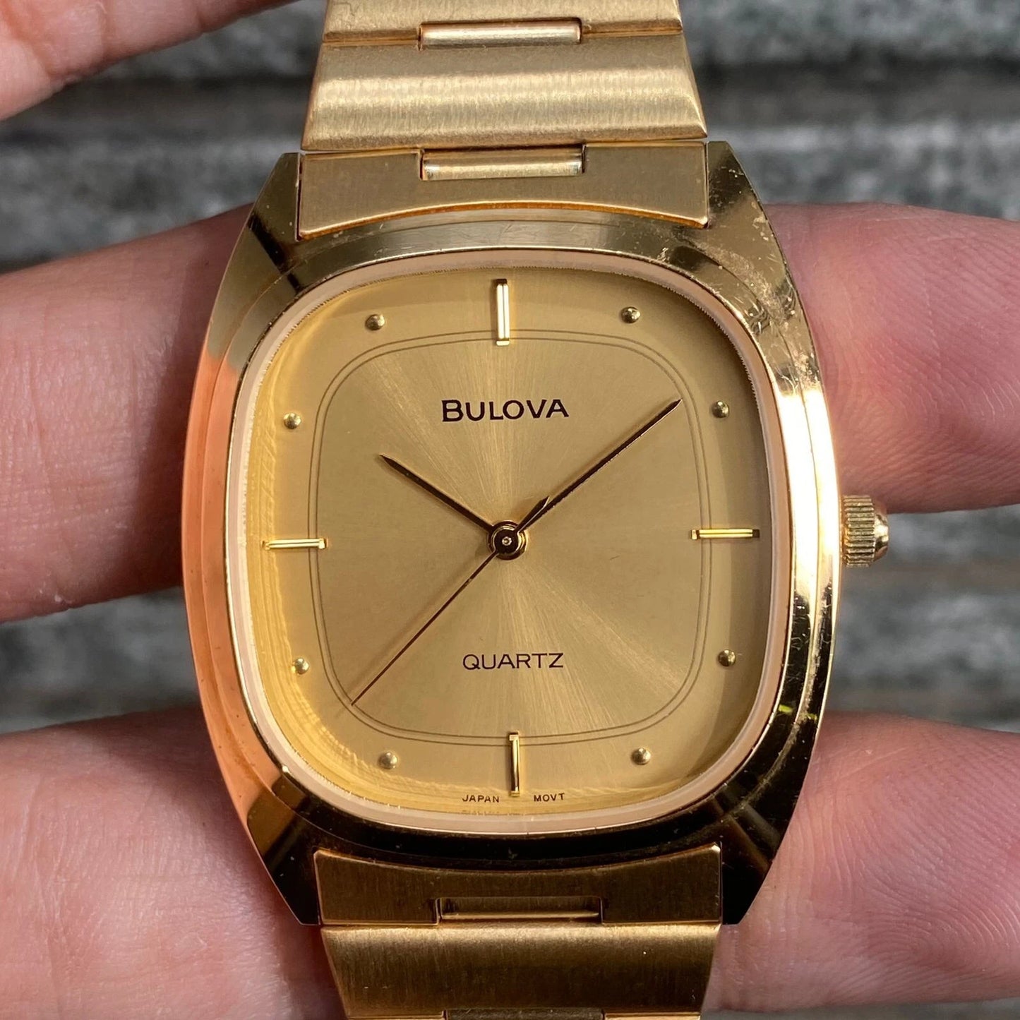 Rare BULOVA Tank 96C143 Quartz Swiss Made Full Gold Men Watch Vintage