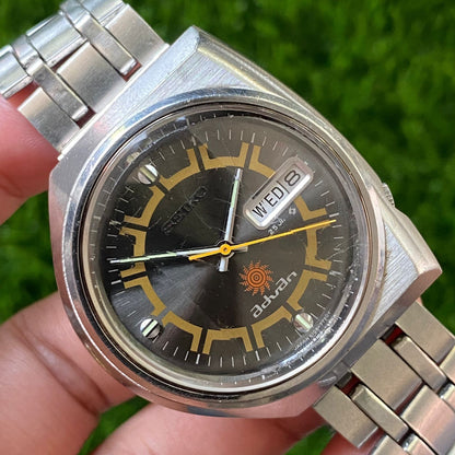 Rare Seiko Advan Automatic 6106-7550 Black Dial Faceted Glass Vintage Watch Men