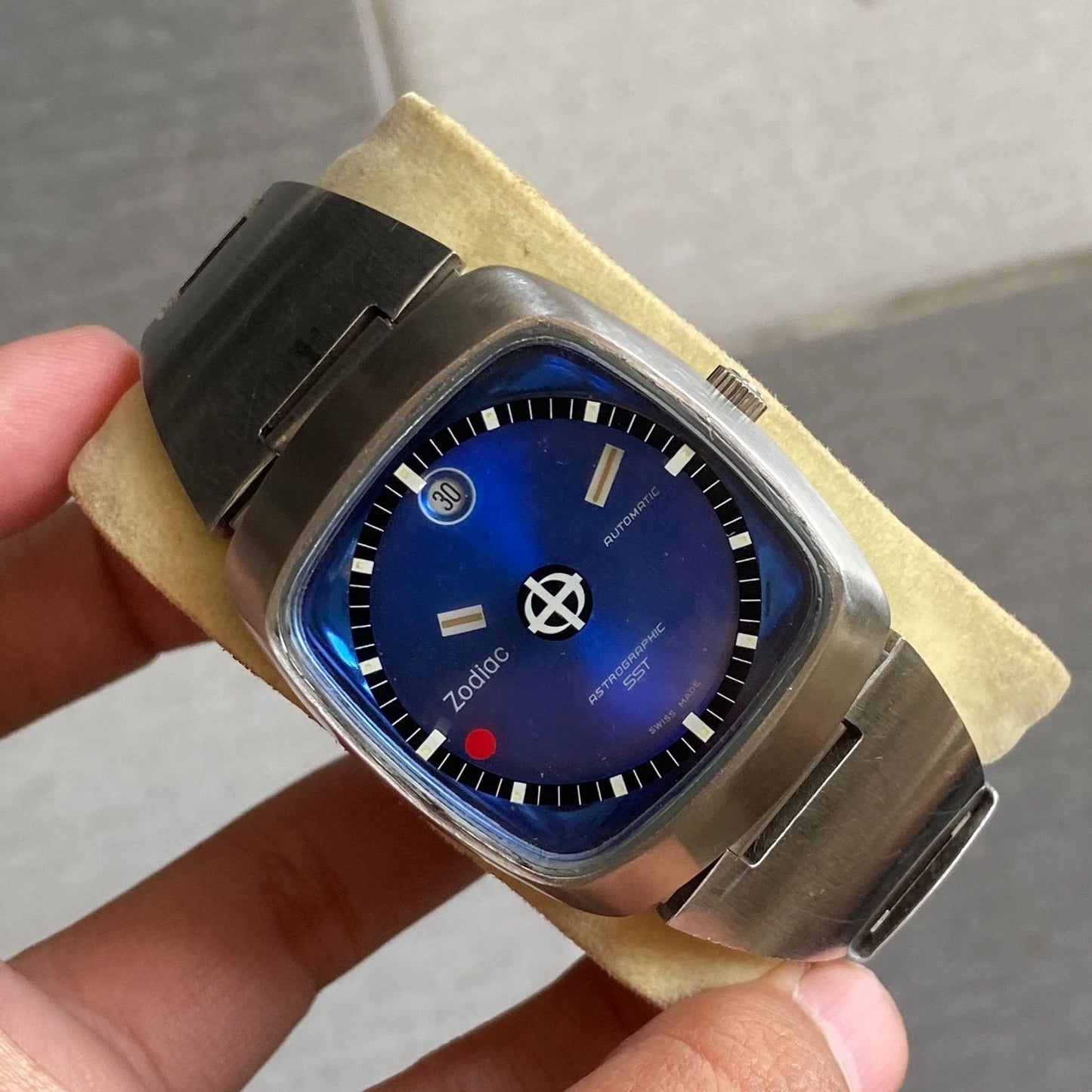 Rare Zodiac Astrographic SST Mystery Dial Blue Automatic Swiss Watch Vintage