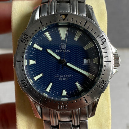 Rare Cyma Diver Master Quartz 200 meter Blue Dial Steel Swiss Watch Men Vintage