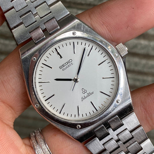 RARE Seiko Silverwave Quartz 6030-7040 White Dial Oak Style Vintage Men Watch