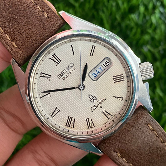 Rare Seiko Silverwave Quartz White Dial Roman Index Aging Vintage Dress Watch