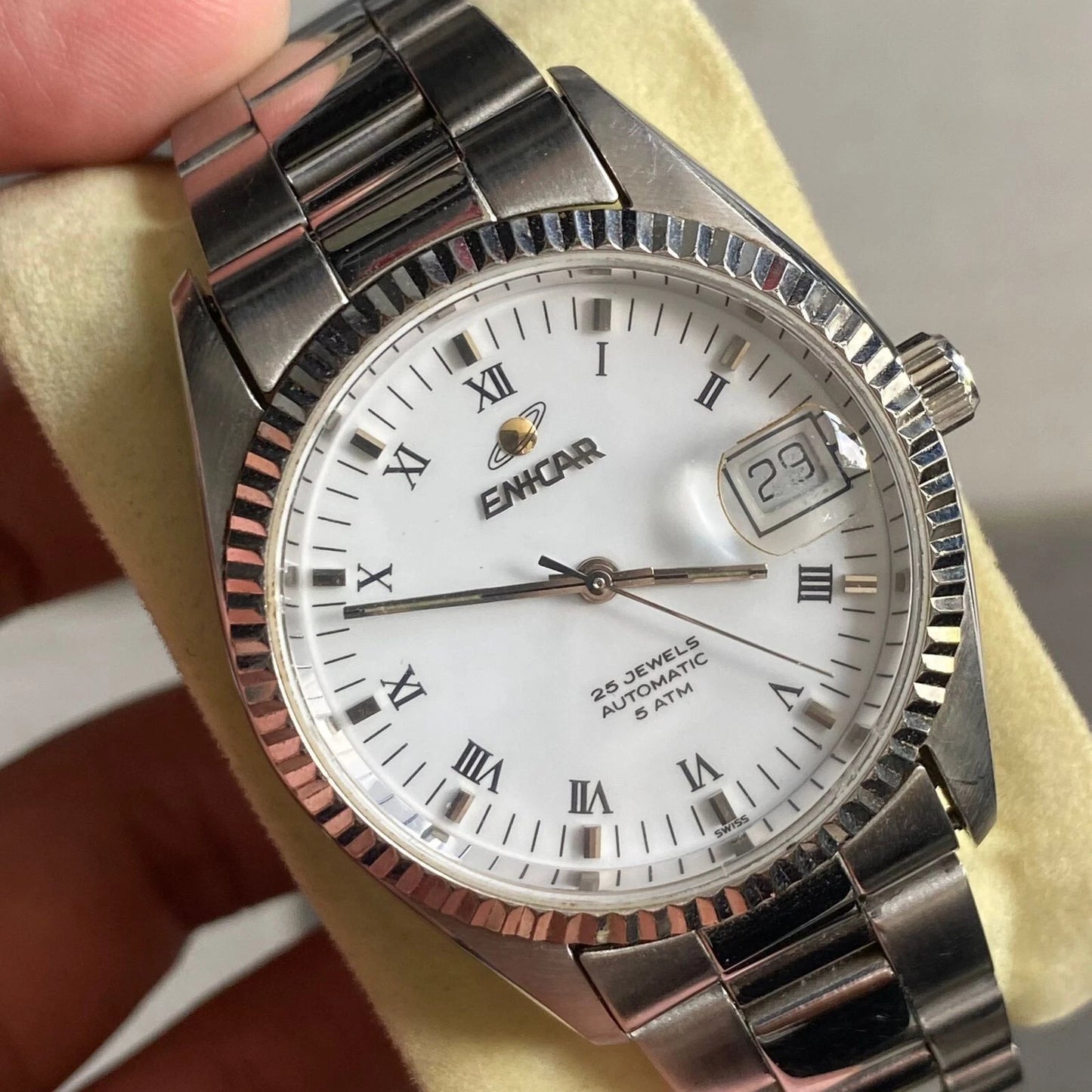 Rare Enicar Automatic White Dial Roman 25 Jewels Swiss Made Vintage Watch Men