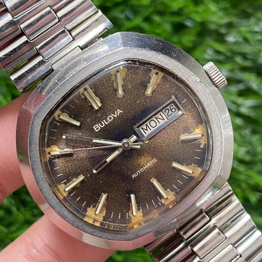 Rare Bulova Automatic Aging Dial Patina Day Date Oval Shape Vintage Men Watch