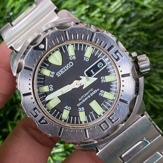 Rare Seiko SKX779 Black Monster Gen 1 Black Dial Automatic Day Date Diver Watch