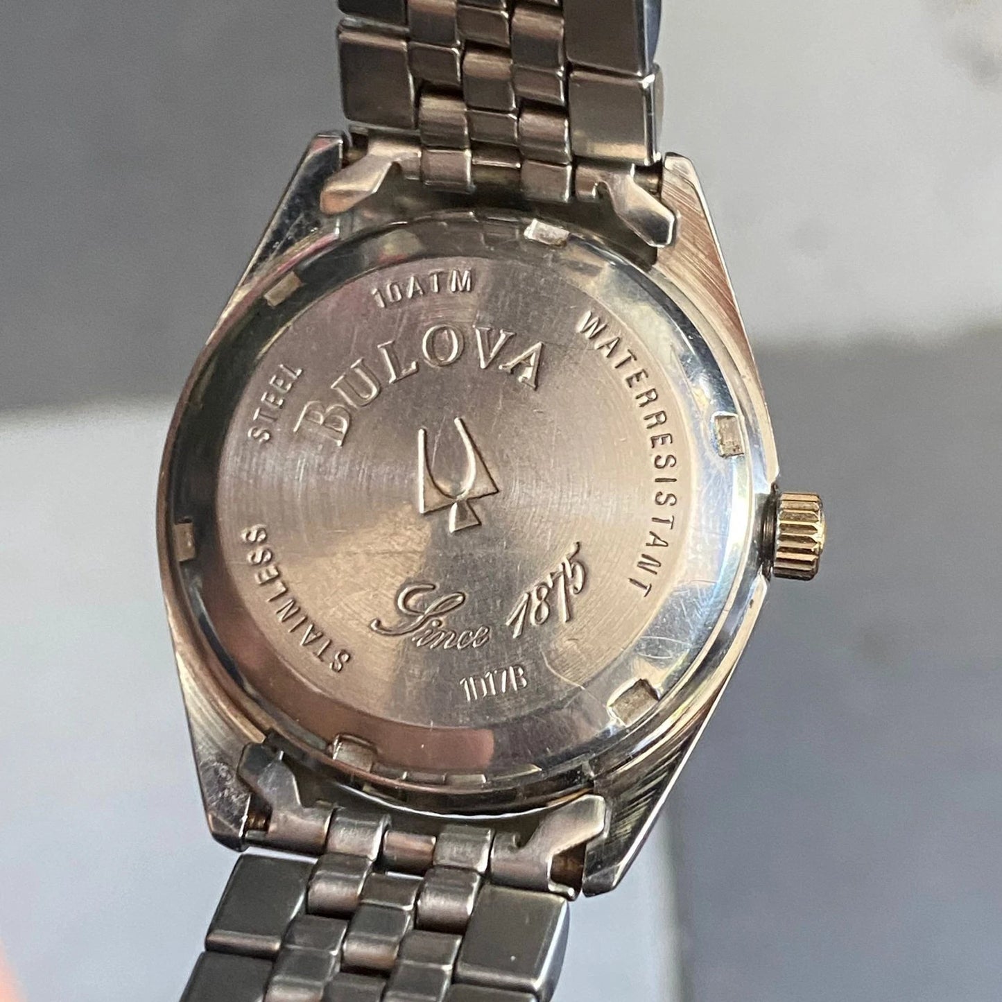 Rare Bulova Computer Dial Automatic Date Diamond Index Two Tone Boys Size Watch